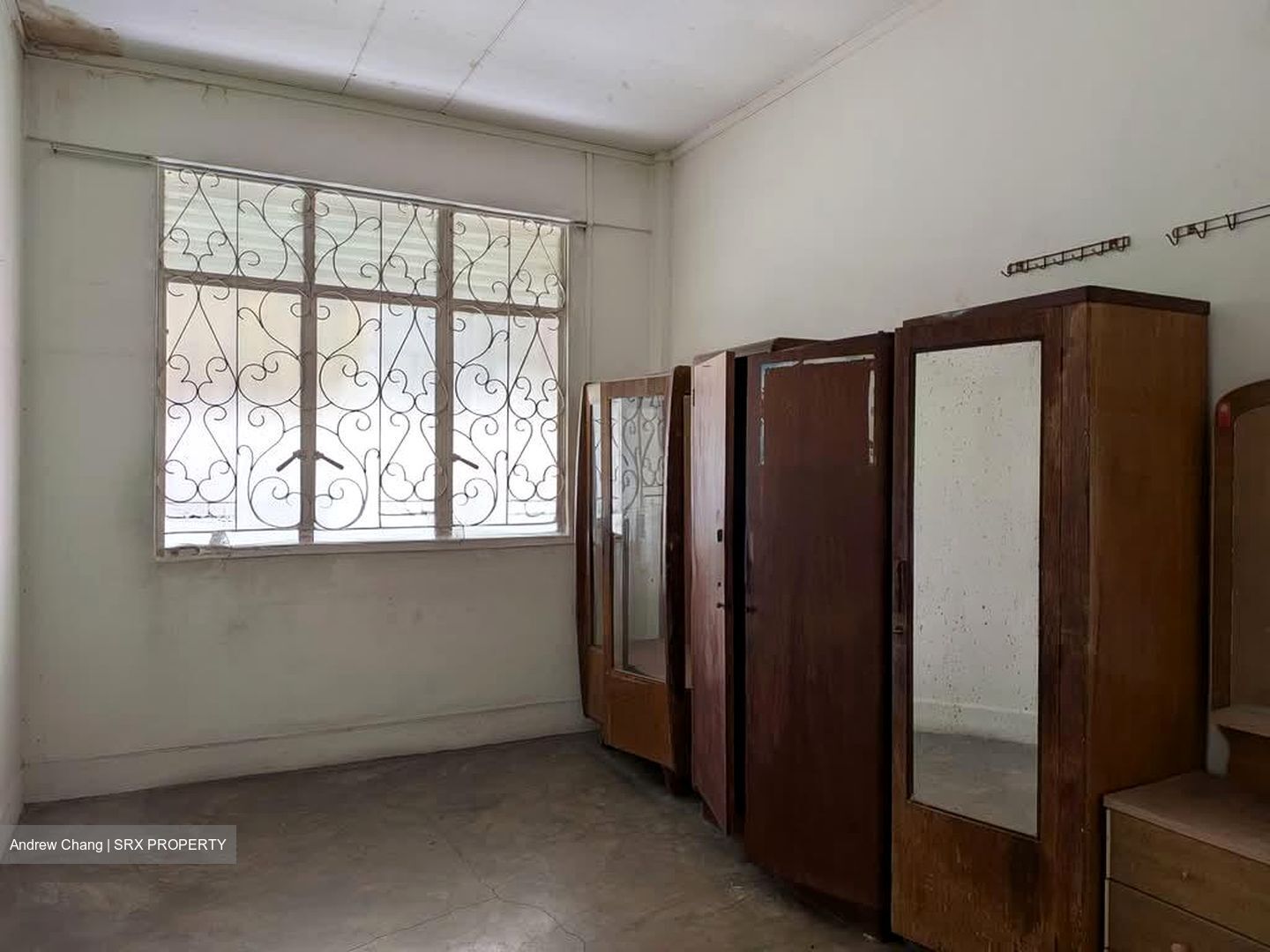 Opera Estate (D15), Terrace #565623401